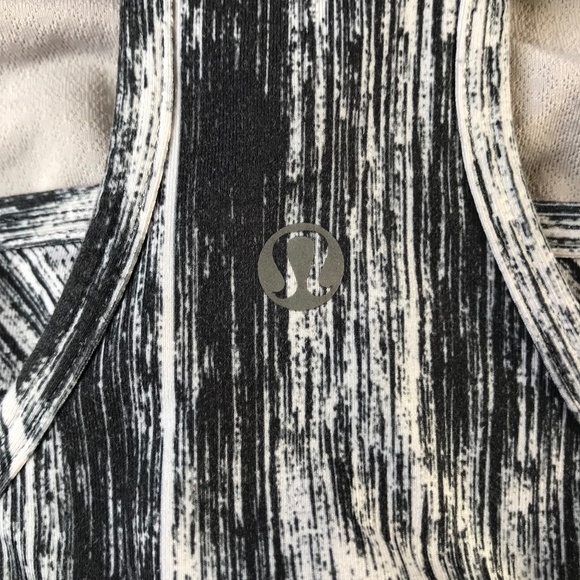 Lululemon Tank Top - Picture 3 of 4